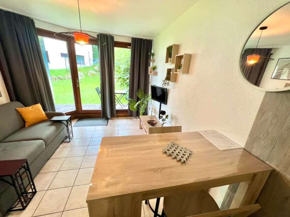Joli Studio Cosy, Vue Magnifique Et Terrasse Privee Gérardmer Eksteriør bilde